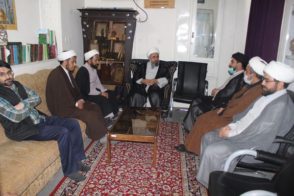 ہوم پیج